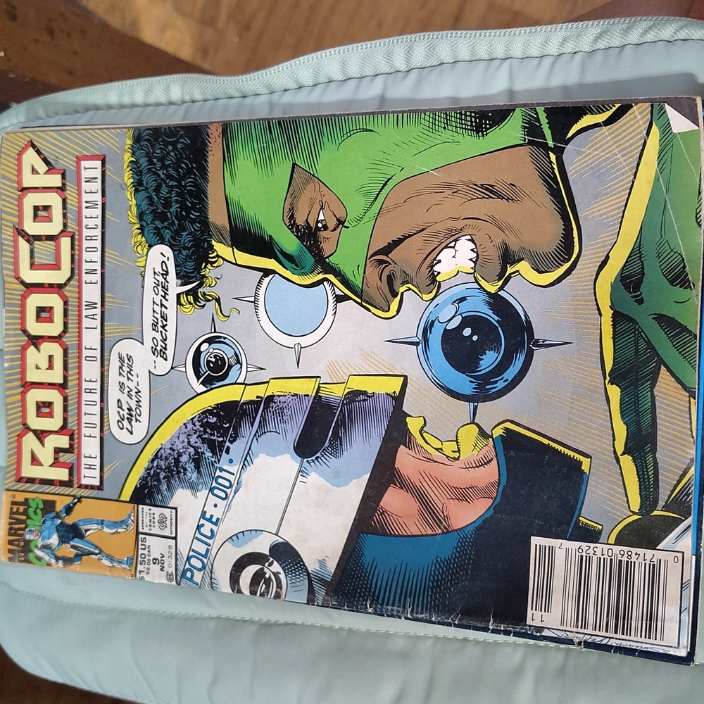 3 DC Comics Colorful Comic Books - Picture 4 of 7